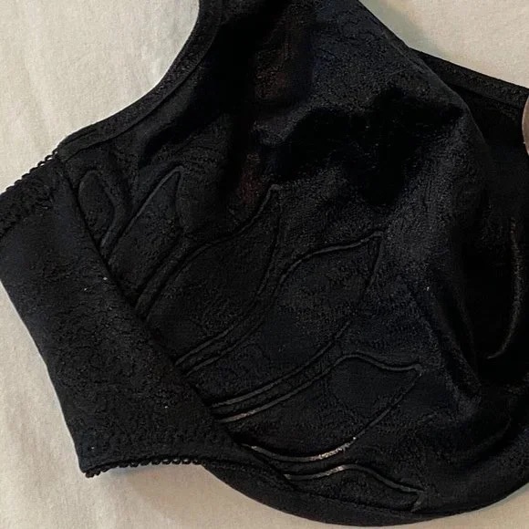 Bali Live it Up Side Shaping Bra Black Size 38DDD Comfort Cushion 3353 NWT - Picture 4 of 7